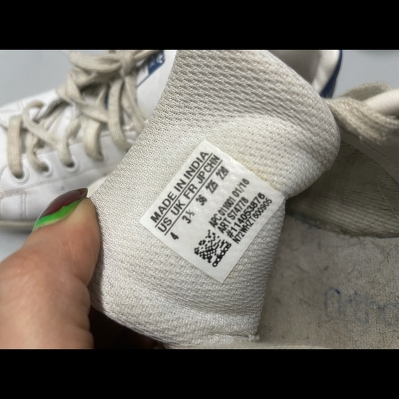 Adidas Worn to Perfection - Picture 4 of 5